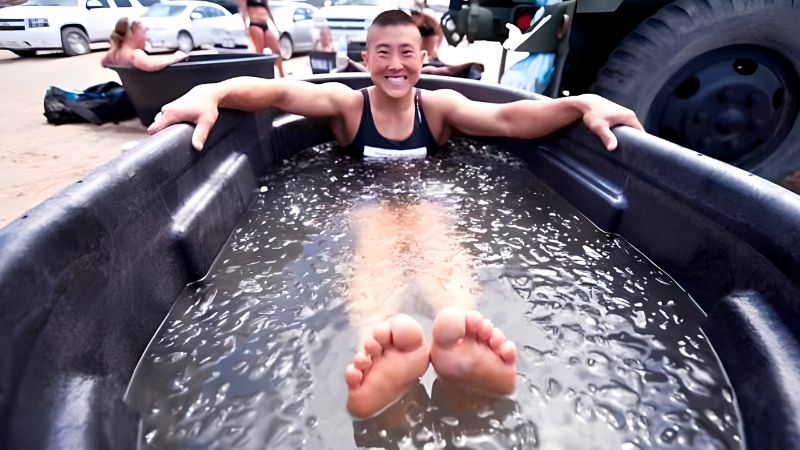 Áp dụng phương pháp tắm lạnh sau tập luyện thể thao
